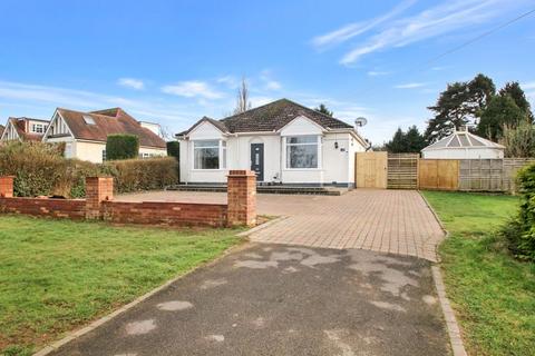 3 bedroom detached bungalow for sale - Rugby Road, Clifton Upon Dunsmore CV23