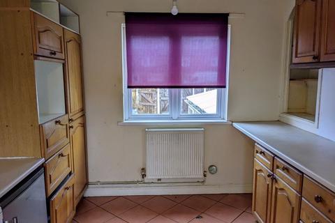 3 bedroom terraced house to rent, Lynwood Walk, Harborne, Birmingham, B17 0LS