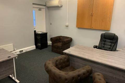 Office to rent, Barnes Lane, Sarisbury Green, Southampton