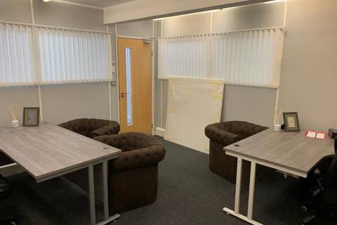 Office to rent, Barnes Lane, Sarisbury Green, Southampton