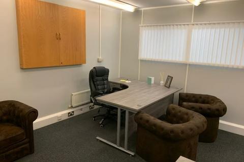 Office to rent, Barnes Lane, Sarisbury Green, Southampton