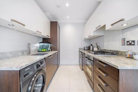 2 Alma Barn Mews, Orpington, BR6 7FE