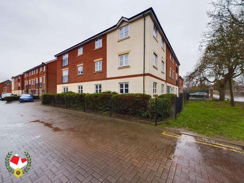 Boughton Way, Gloucester, GL4 4PG 2 bed apartment for sale £145,000