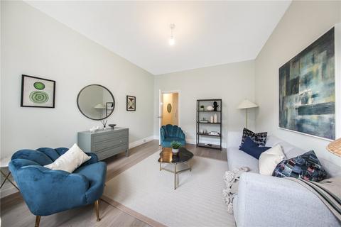 12a Nemoure Road, London, W3 6NZ