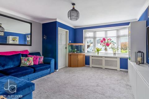 34 Glebe Road, Tiptree, Colchester, CO5 0TD