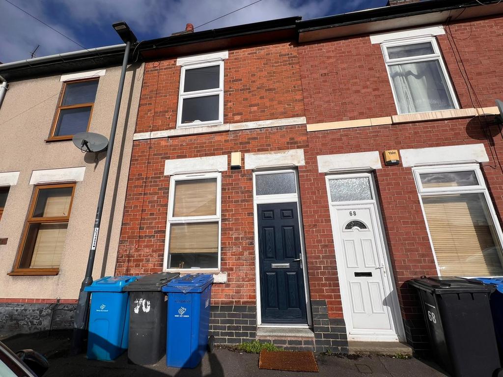 Stockbrook Road, Derby 2 bed terraced house £775 pcm (£179 pw)