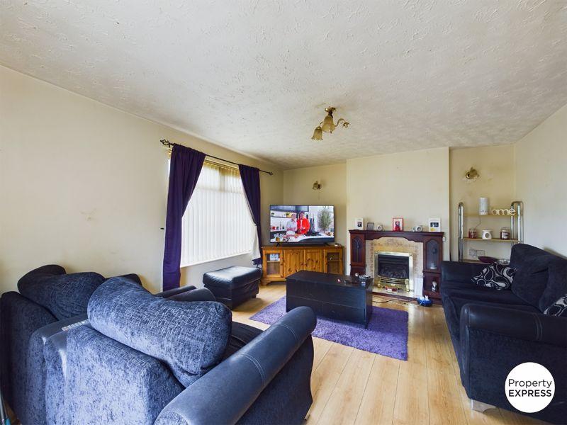Cottingham Drive, Middlesbrough TS3 3 bed semidetached house for sale