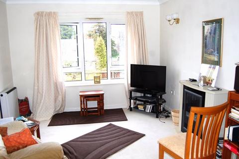 2 bedroom apartment for sale, High Street, Wolverhampton WV7