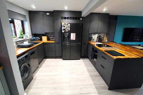13 Dighton Gate, Stoke Gifford, Bristol, BS34 8XA