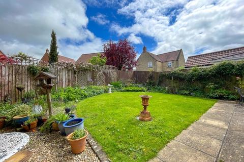 12 Chestnut Parade, Shepton Mallet, BA4 4DW