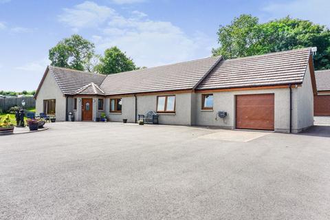 5 bedroom bungalow for sale - Wardhouse, Insch
