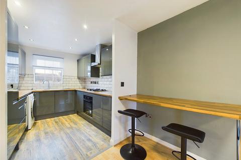 21 Watermint Drive, Tuffley, Gloucester, GL4 0SZ