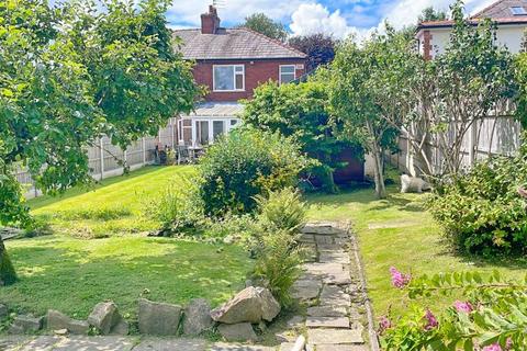 3 bedroom semi-detached house for sale, Hilton Lane, Manchester M28