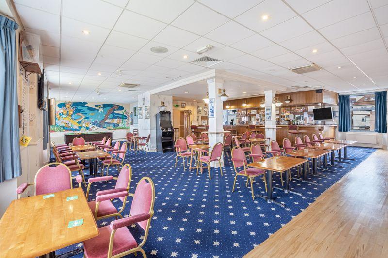 Paignton TQ4 Property for sale £550,000