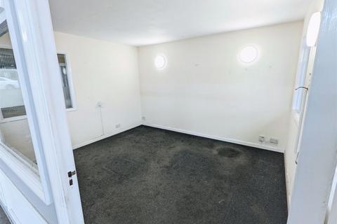 Property to rent, Hyde Road, Paignton TQ4