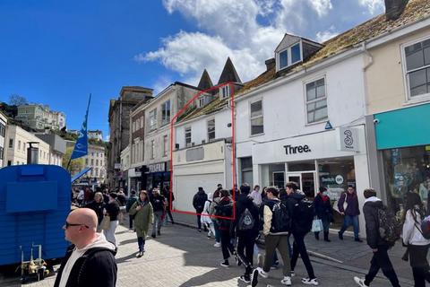 Retail property (high street) to rent, Torquay TQ2