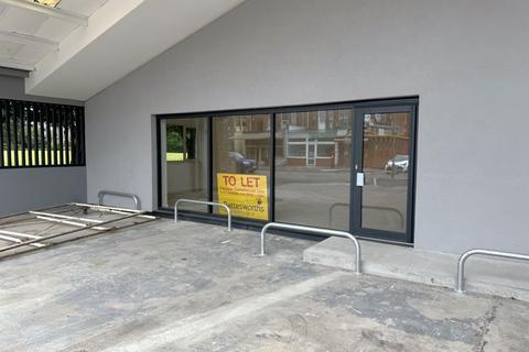 Showroom to rent, Hyde Road, Paignton TQ4