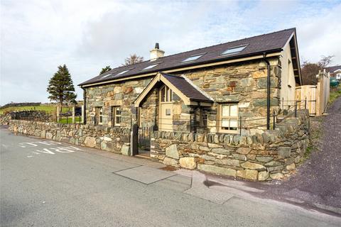 4 bedroom detached house for sale - Dinorwic, Caernarfon, Gwynedd, LL55