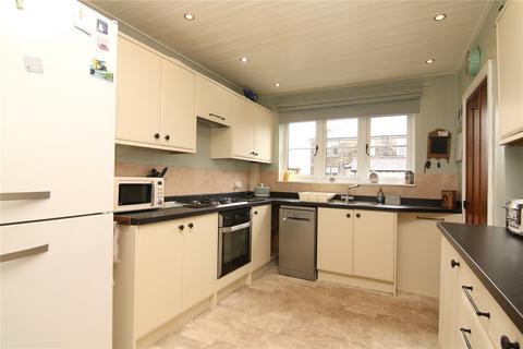 3 bedroom end of terrace house for sale, East Parade, Steeton, BD20