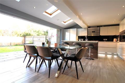undefined, Upton Close, Swindon SN25