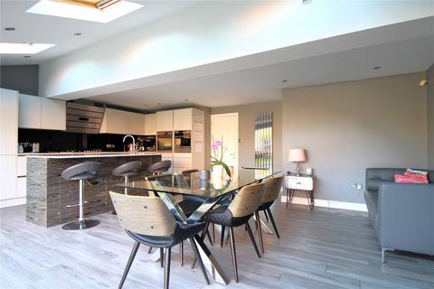 undefined, Upton Close, Swindon SN25
