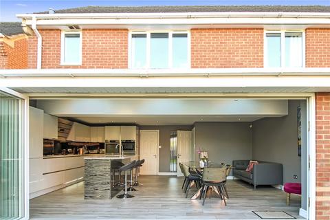 5 bedroom detached house for sale, Upton Close, Swindon SN25