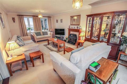 3 Barlow Close, Swindon, SN25 4GH