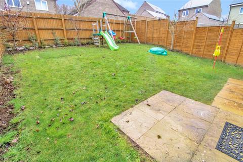 6 Cob Hill, Purton, Swindon, SN5 4FR