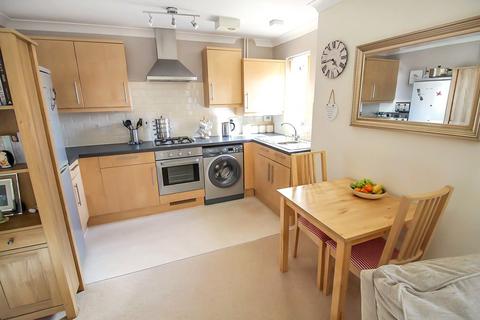 2 bedroom apartment for sale, Dyson Road, Wiltshire SN25