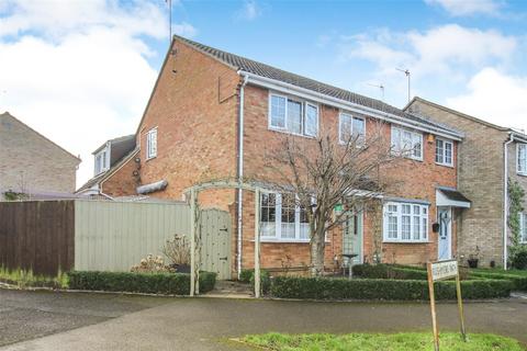 3 bedroom end of terrace house for sale, Swindon, Wiltshire SN25