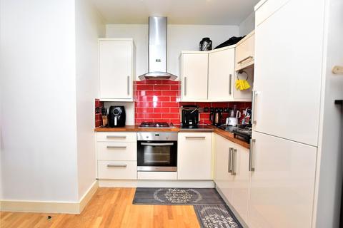 1 bedroom apartment for sale, Woodside Green, London, SE25