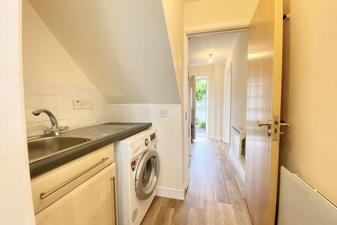 2 bedroom terraced house to rent, Lakes Road, Marple, Stockport, Cheshire, SK6