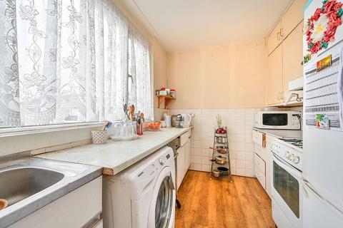 2 bedroom flat for sale - Brent Lea, Brentford, TW8