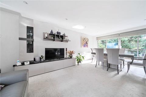 2 bedroom apartment for sale, Gordon Avenue, Stanmore, Middlesex