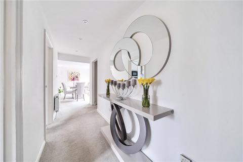 2 bedroom apartment for sale, Gordon Avenue, Stanmore, Middlesex