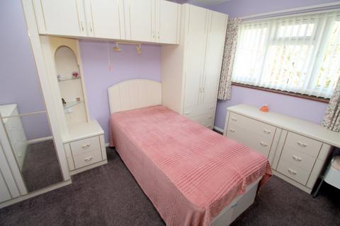 1 bedroom retirement property for sale, Berryscroft Road, Staines-upon-Thames, TW18