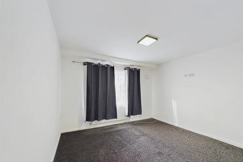 26 Barsby Walk, Leicester, LE4 2GG
