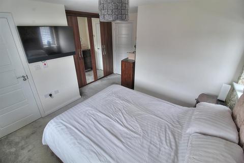 3 Ropery Road, Gateshead, NE8 2HP