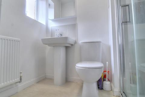 3 Ropery Road, Gateshead, NE8 2HP