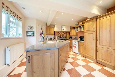 4 bedroom house for sale, Station Road, Rotherfield, Crowborough