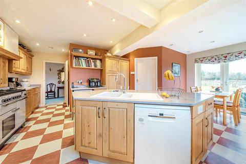 4 bedroom house for sale, Station Road, Rotherfield, Crowborough