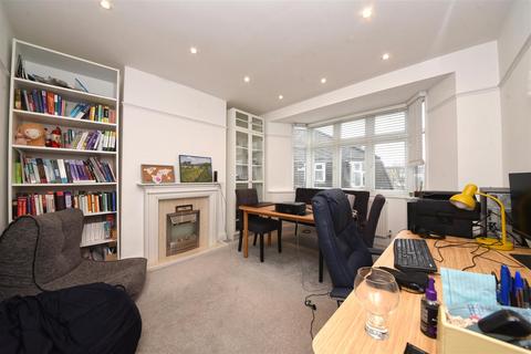 2 bedroom apartment for sale, Sherwood Hall, East Finchley, N2