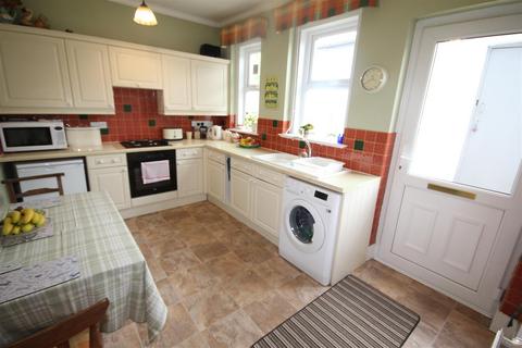 2 bedroom apartment for sale, Warren Drive, Deganwy, Conwy