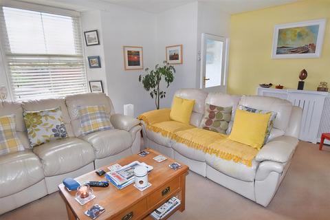 4 bedroom end of terrace house for sale, Penventon Terrace, Redruth