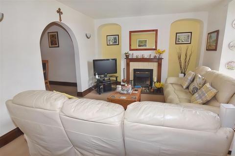 4 bedroom end of terrace house for sale, Penventon Terrace, Redruth