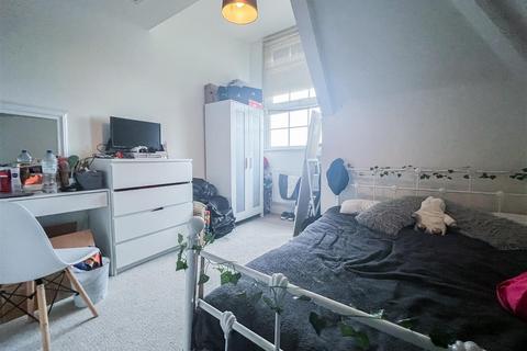 2 bedroom flat for sale - Marhill Road, Nottingham NG4