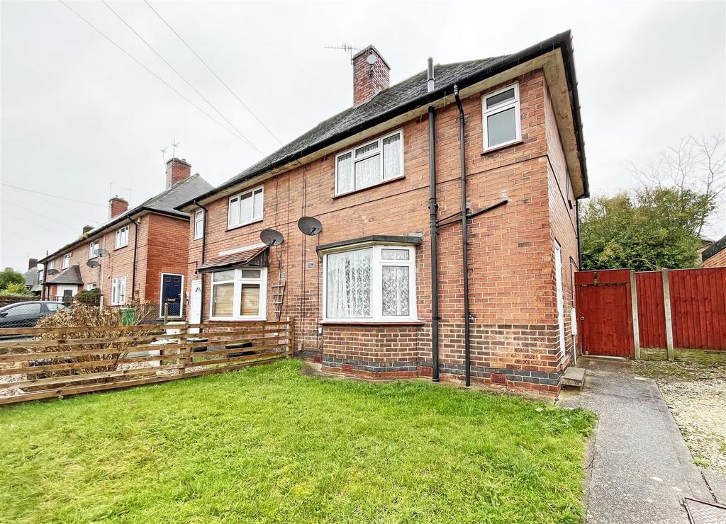 Andover Road, Nottingham NG5 3 bed semidetached house £925 pcm (£213 pw)