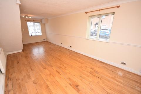 28 Chadshunt Close, Birmingham, B36 9UB