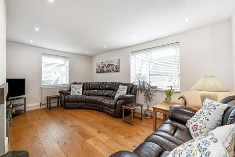 7 Lucking Lane, Bognor Regis, PO22 6HP