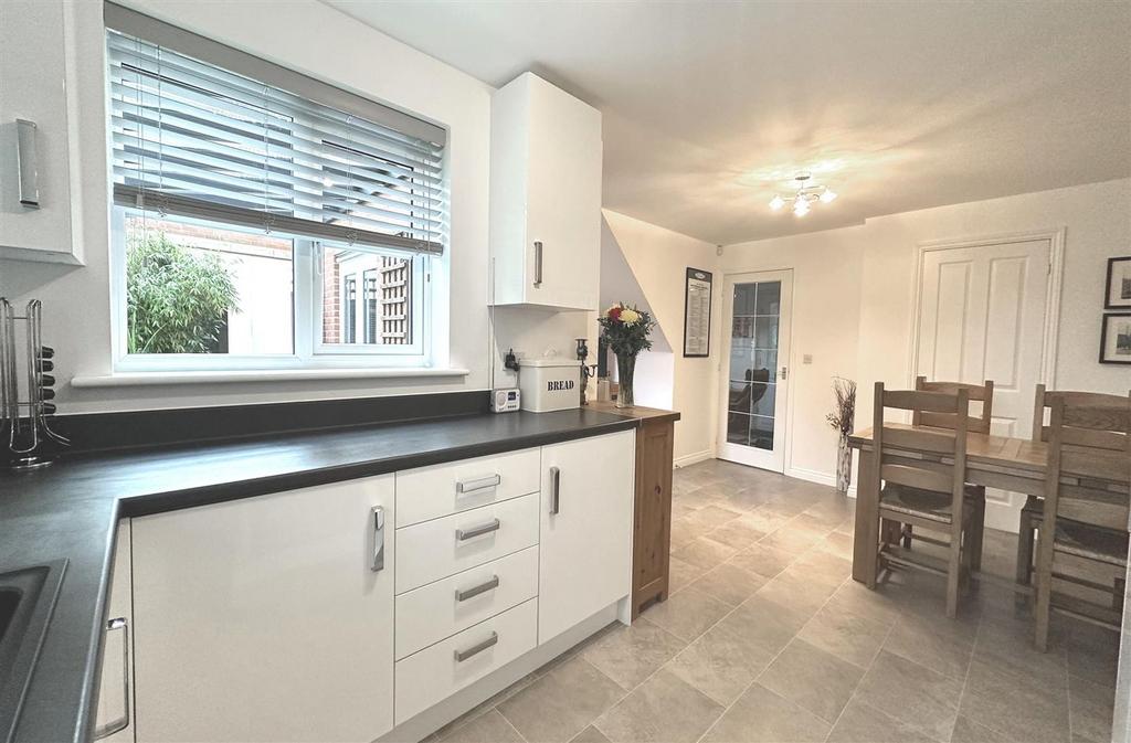 Family dining kitchen